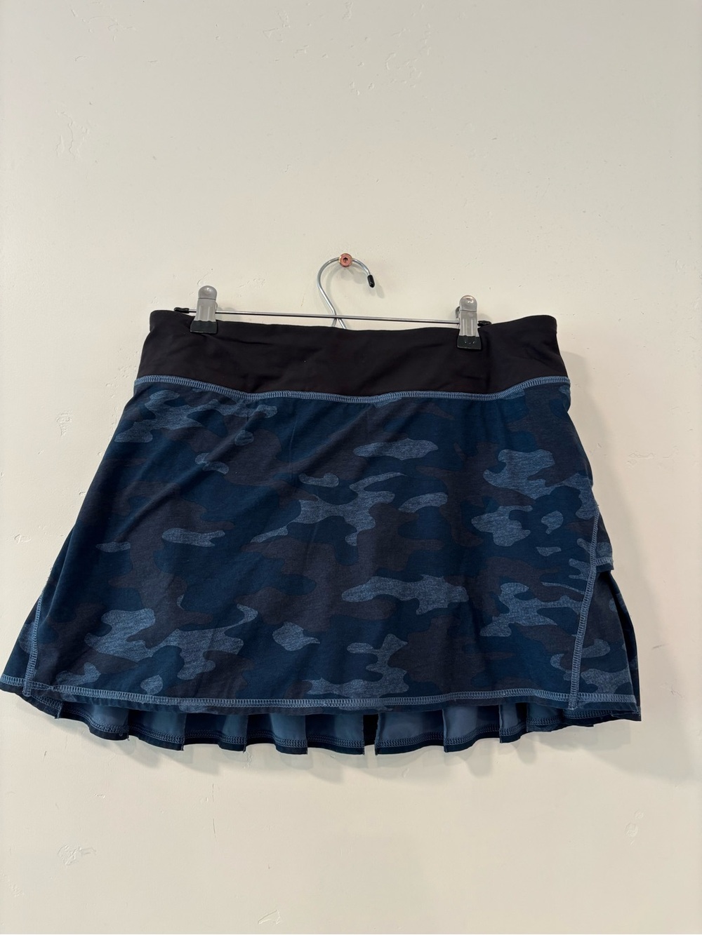 Lululemon Pace Setter Skirt Heathered Texture Lotus Camo Oil Slick Blue 6 Tall